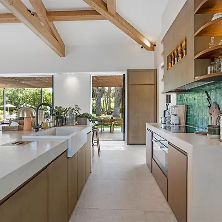 Luxury In Tropez Apartment